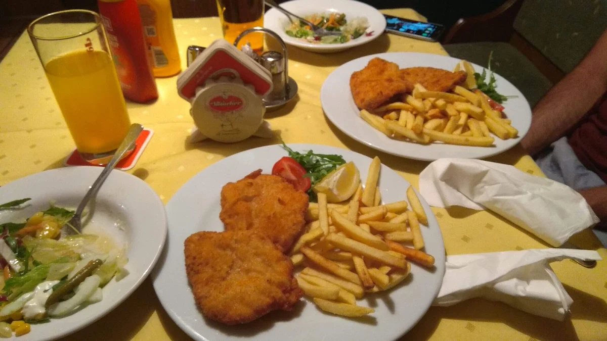 Essen und Trinken photo 3