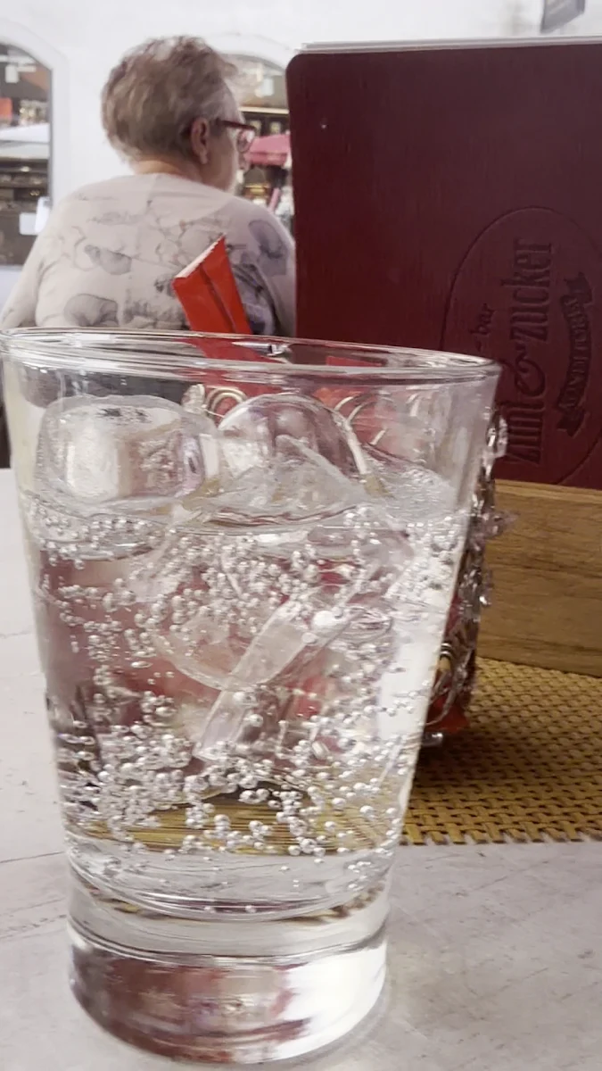 Essen und Trinken photo 2