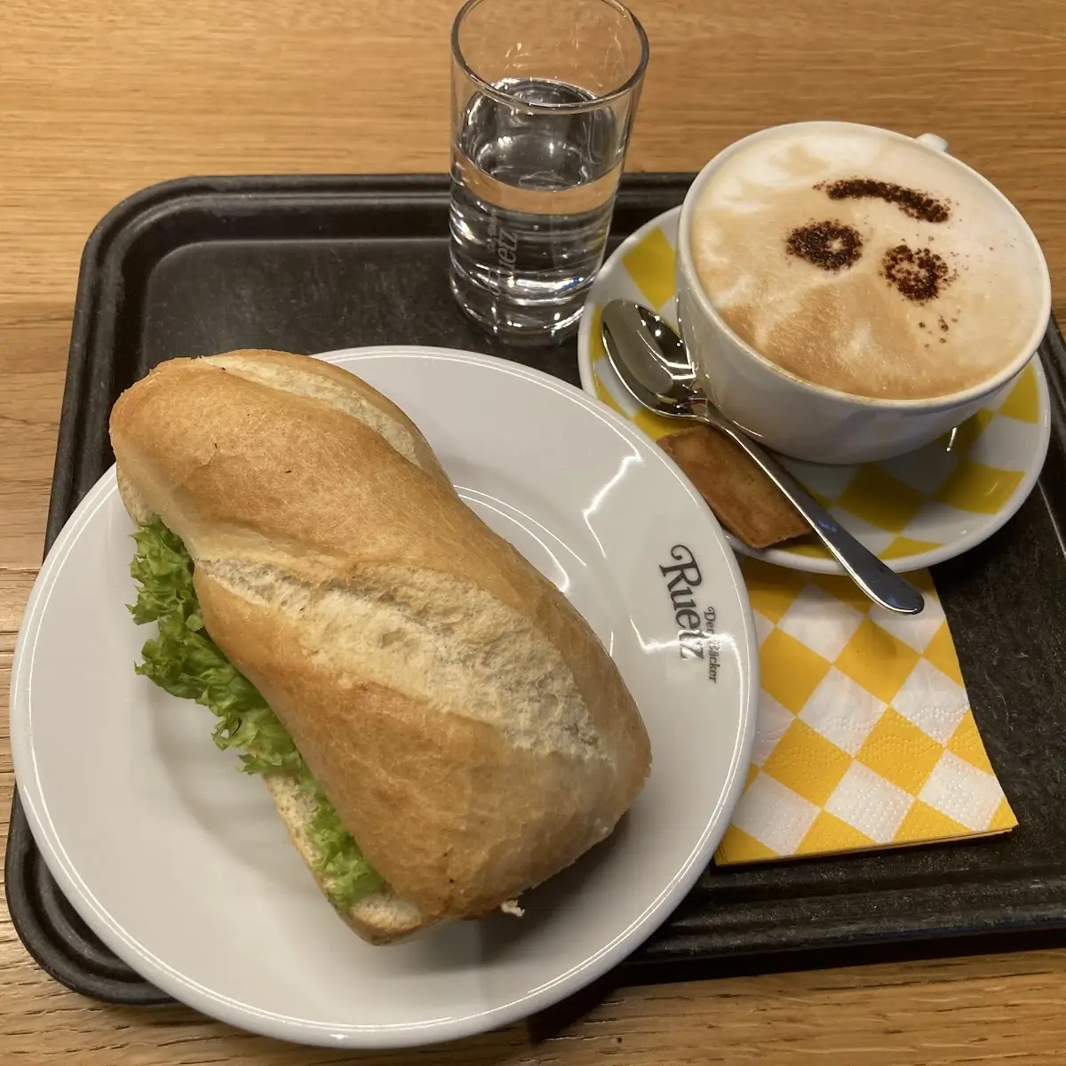Essen und Trinken photo 1