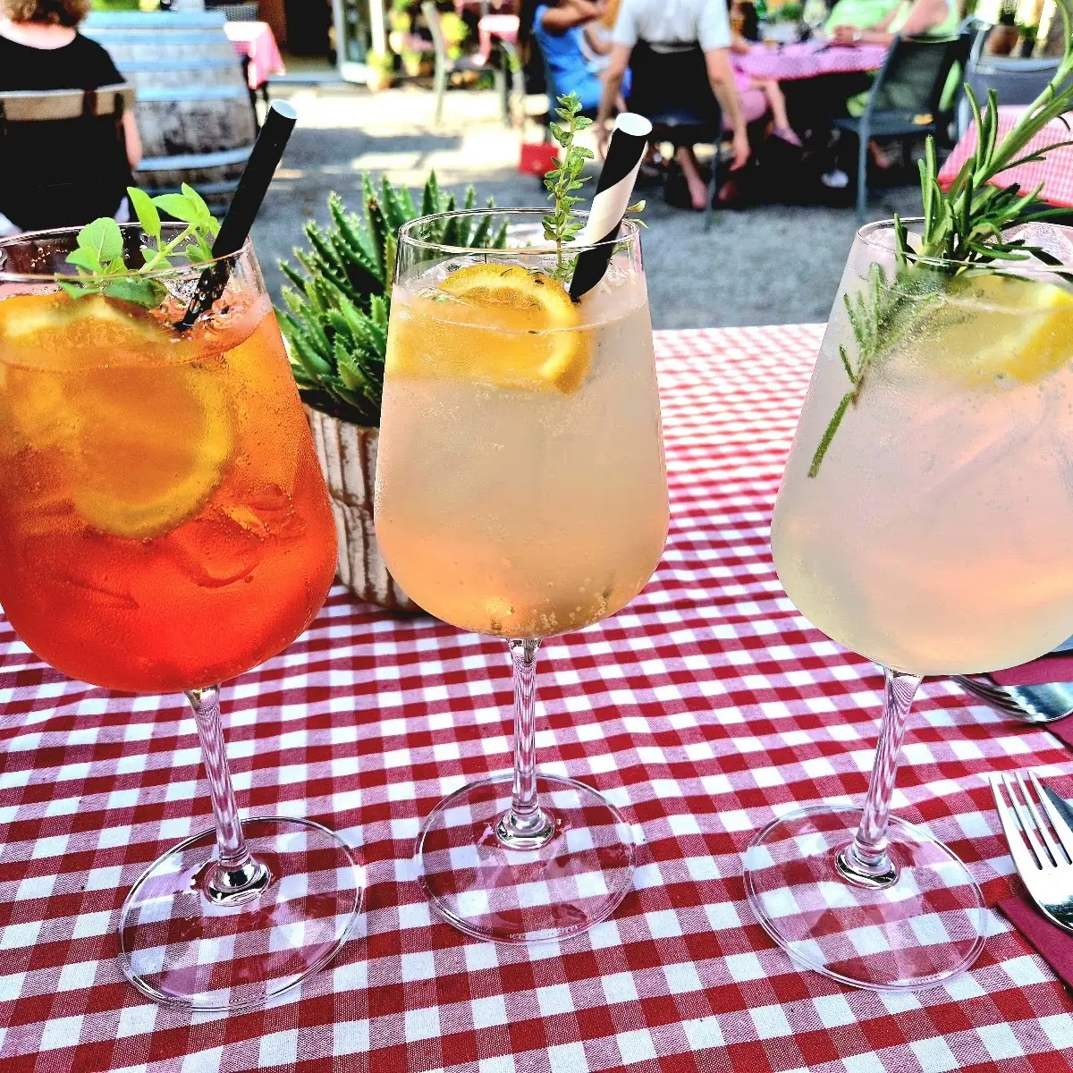Essen und Trinken photo 1