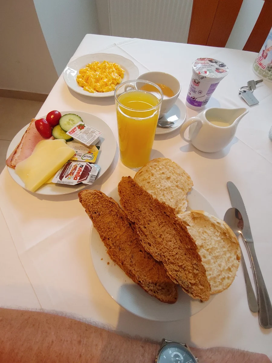 Essen und Trinken photo 3