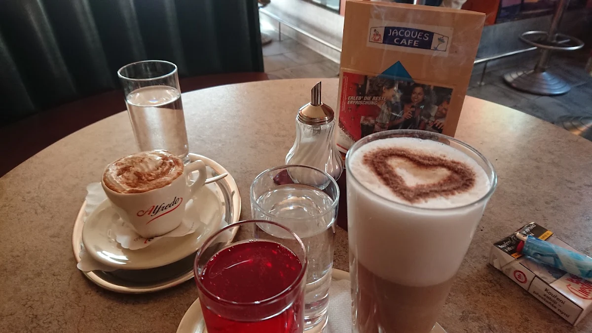 Essen und Trinken photo 1