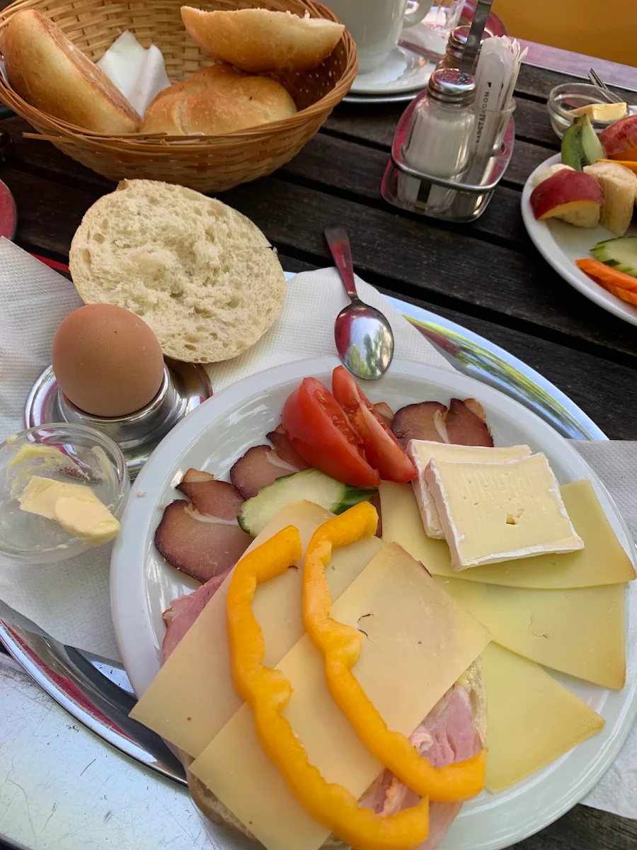Essen und Trinken photo 2