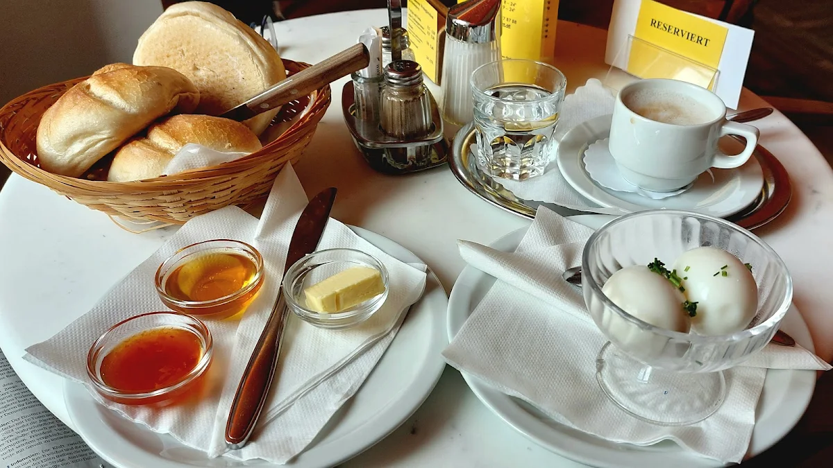 Essen und Trinken photo 3