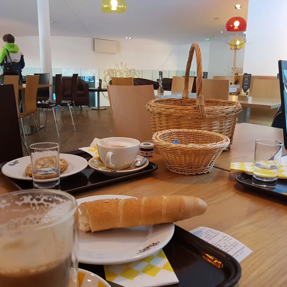 Essen und Trinken photo 1