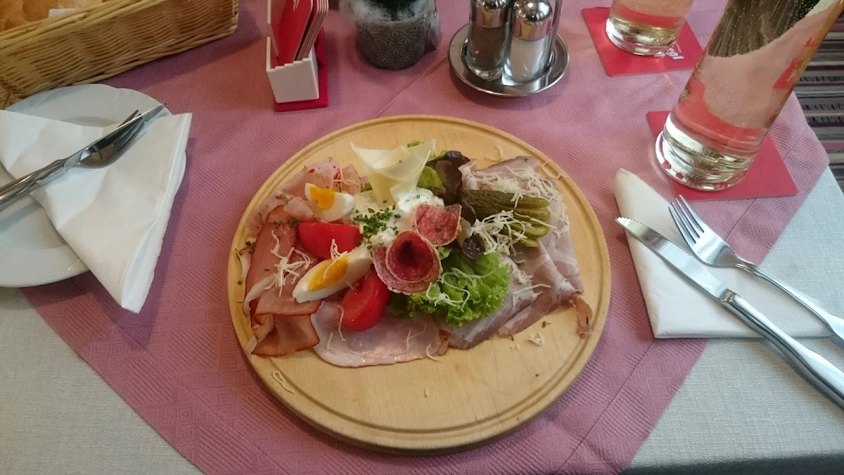 Essen und Trinken photo 3