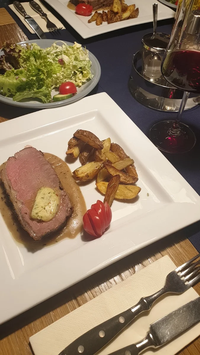 Essen und Trinken photo 2