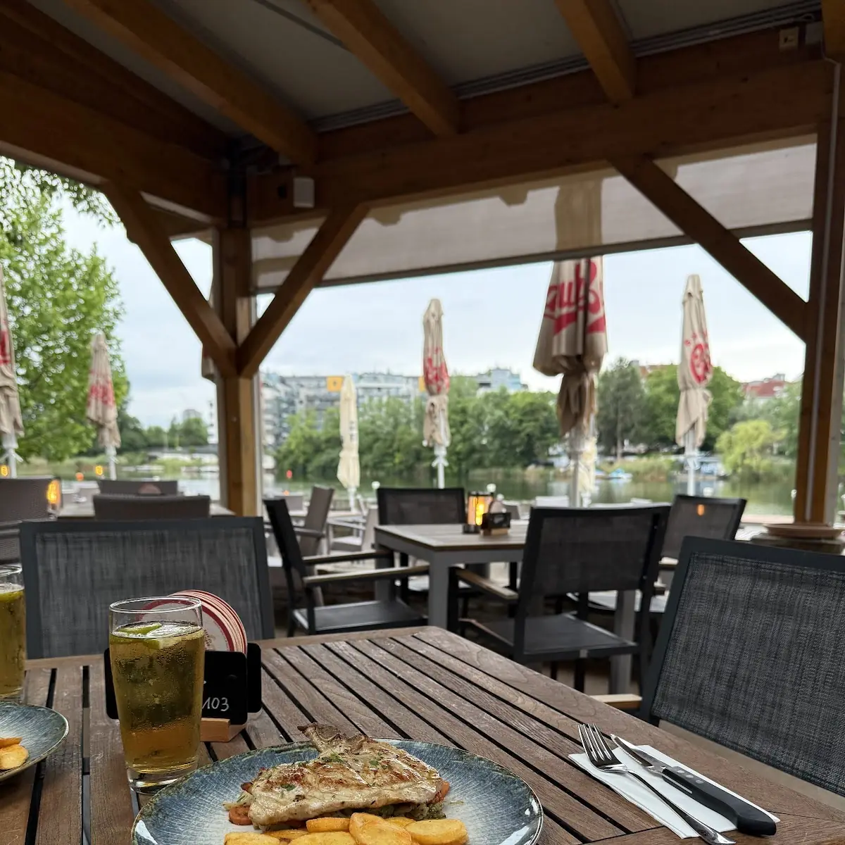 Essen und Trinken photo 4