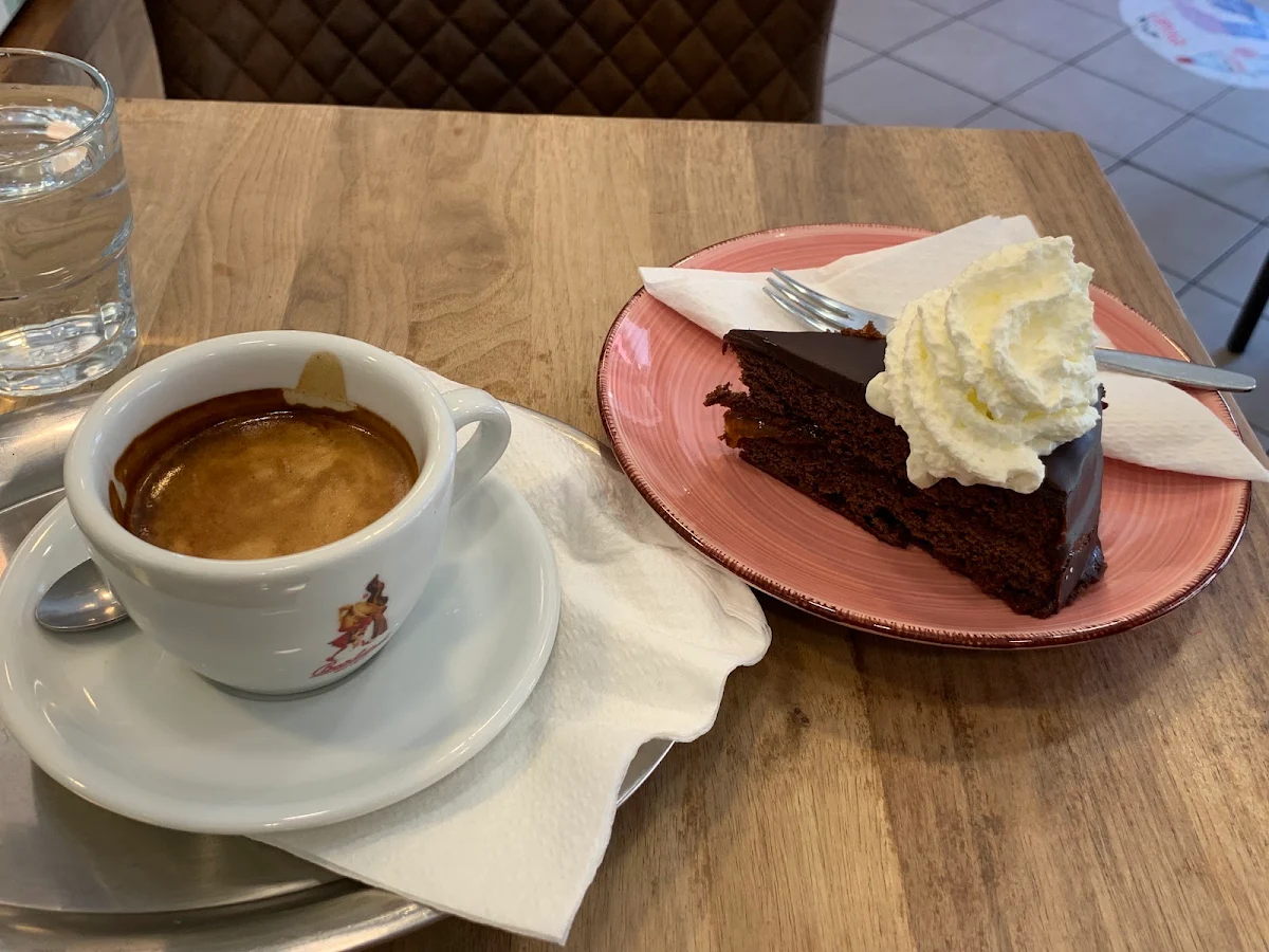 Essen und Trinken, Coffee & Friends