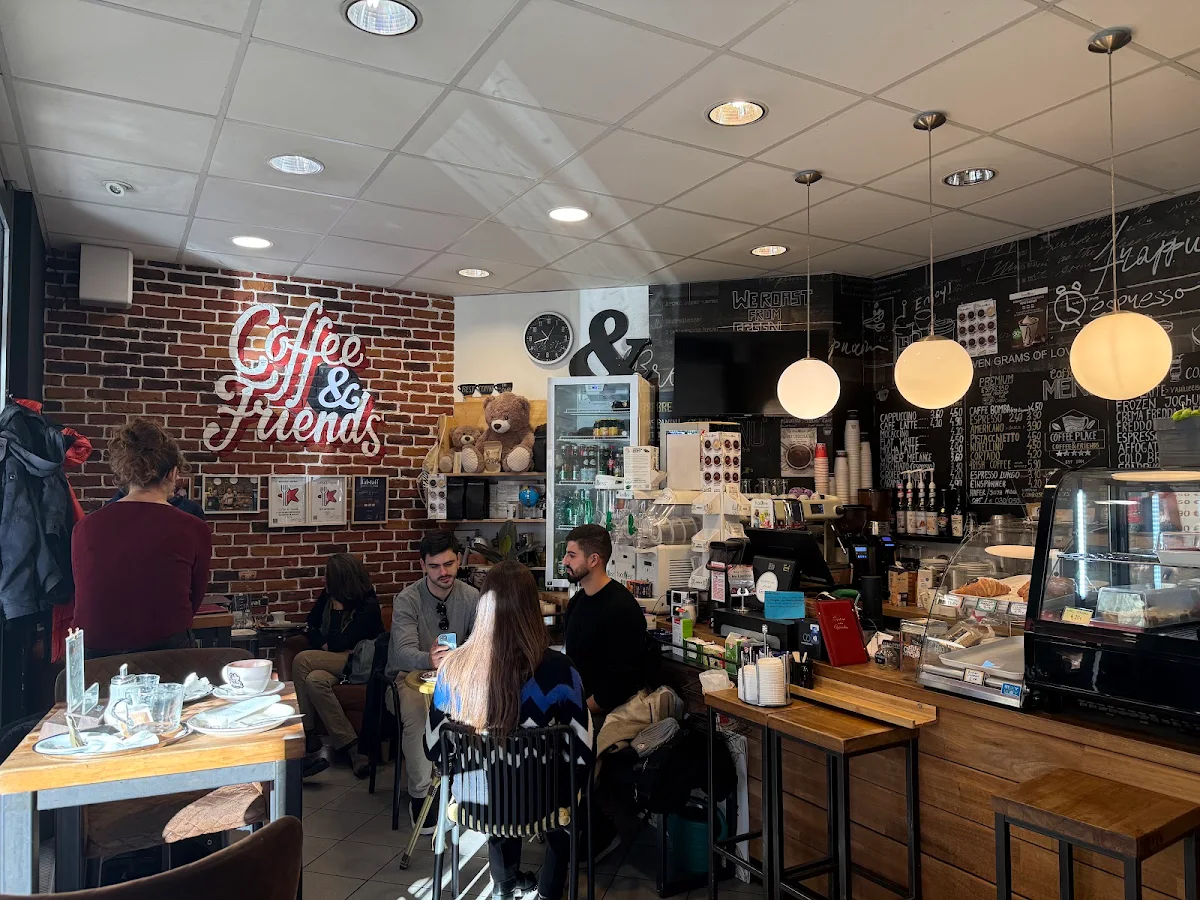 Atmosphäre, Coffee & Friends