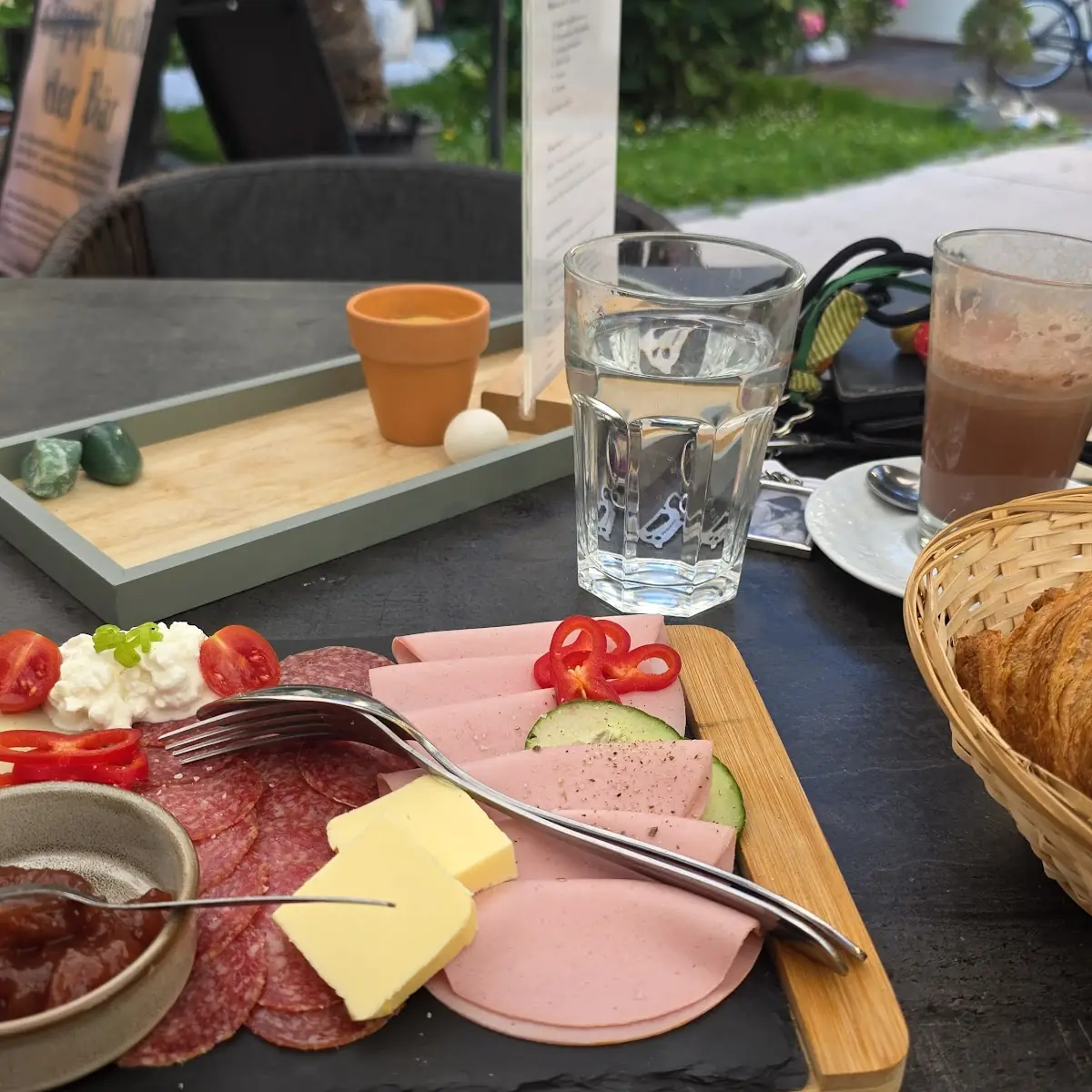 Essen und Trinken photo 2
