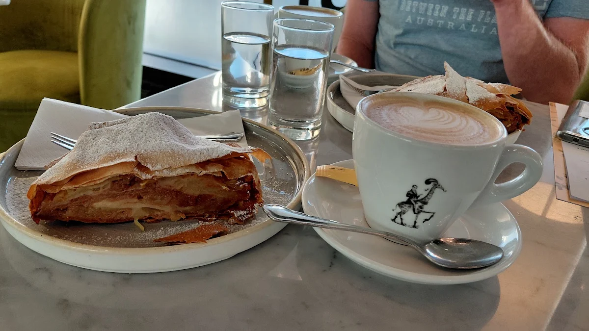 Essen und Trinken photo 4