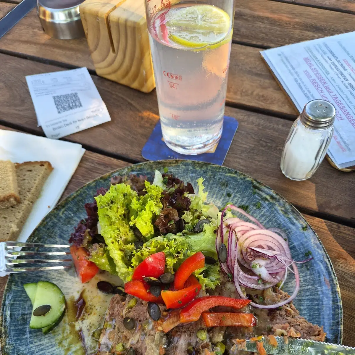 Essen und Trinken photo 2