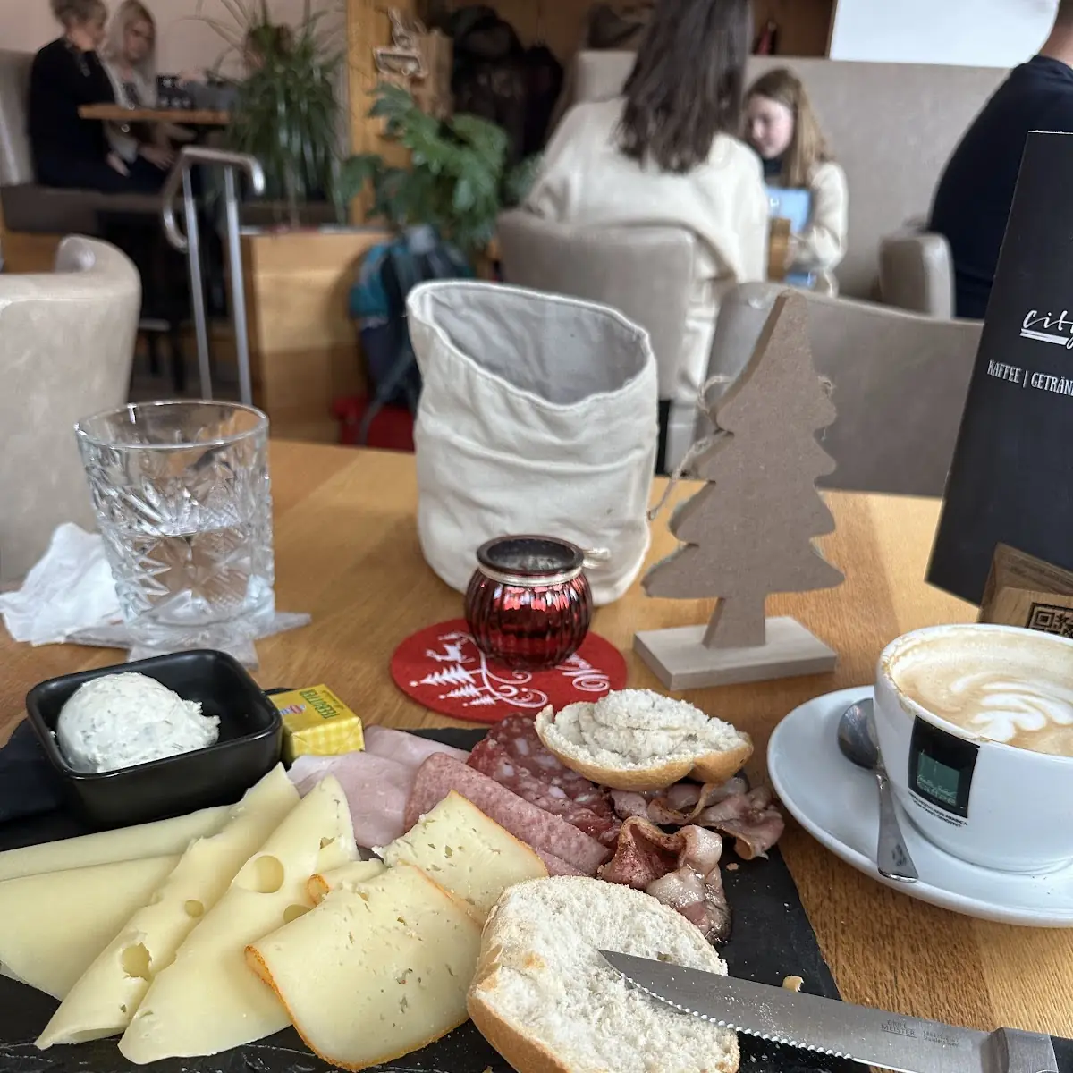 Essen und Trinken photo 3