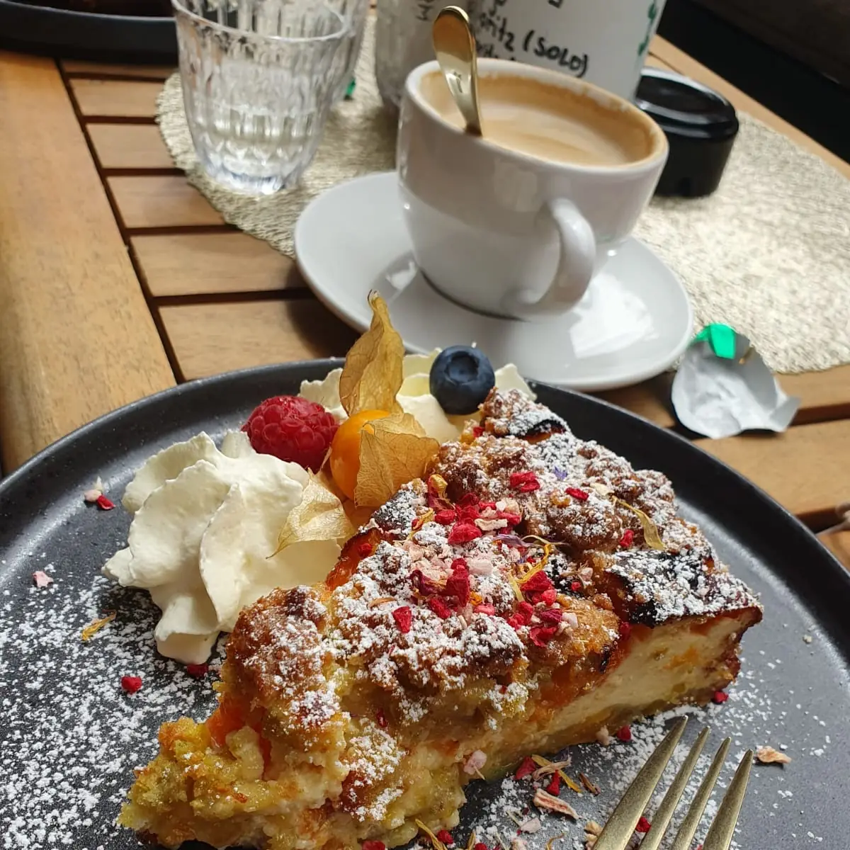 Essen und Trinken photo 2