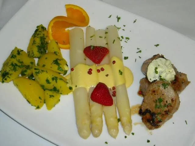 Essen und Trinken photo 2