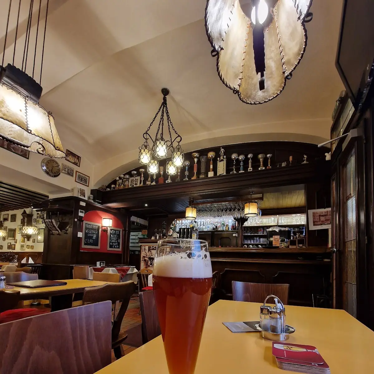 Essen und Trinken, Haas Beisl