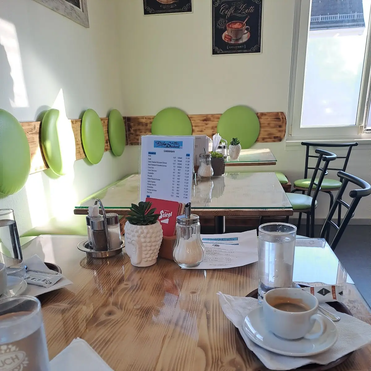 Essen und Trinken photo 1