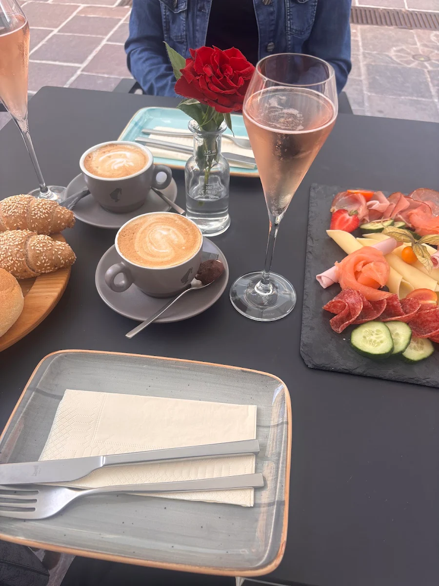 Essen und Trinken photo 4
