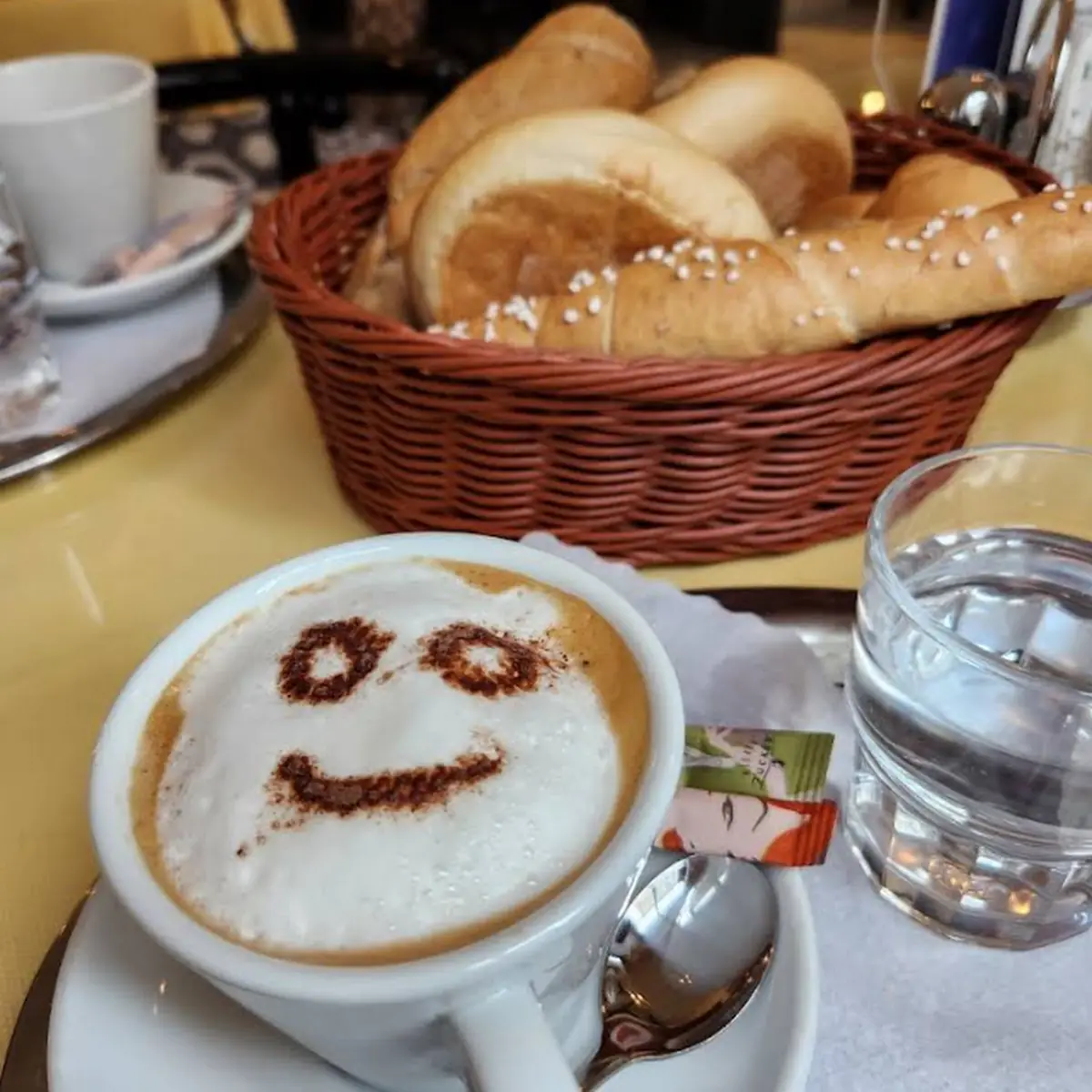 Essen und Trinken photo 1