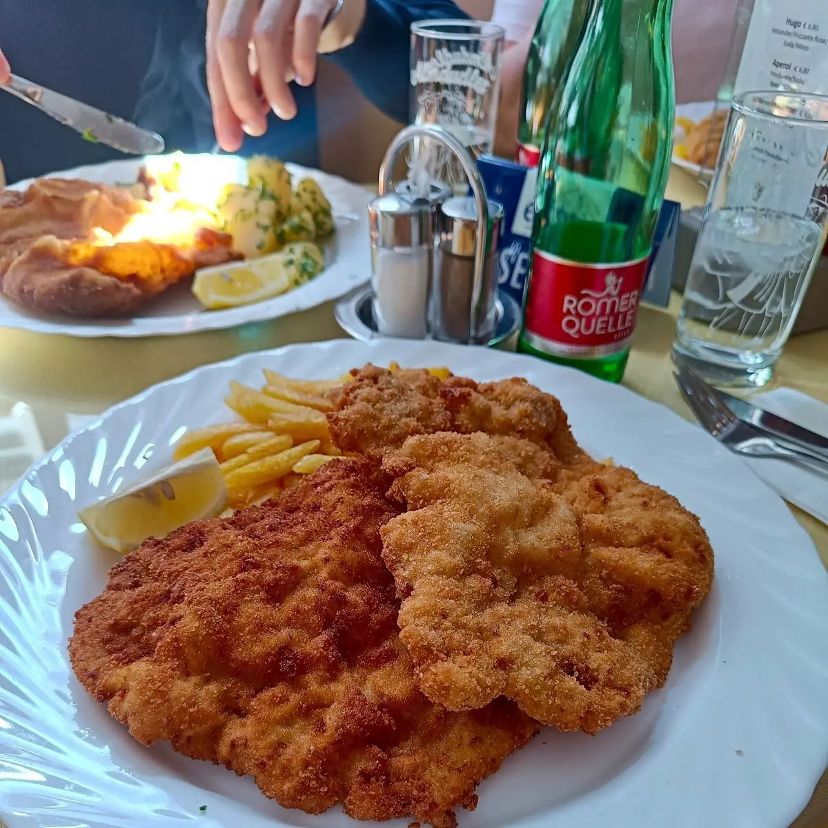 Essen und Trinken photo 2