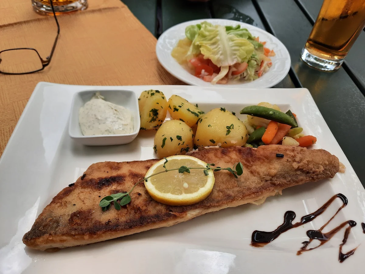 Essen und Trinken photo 3