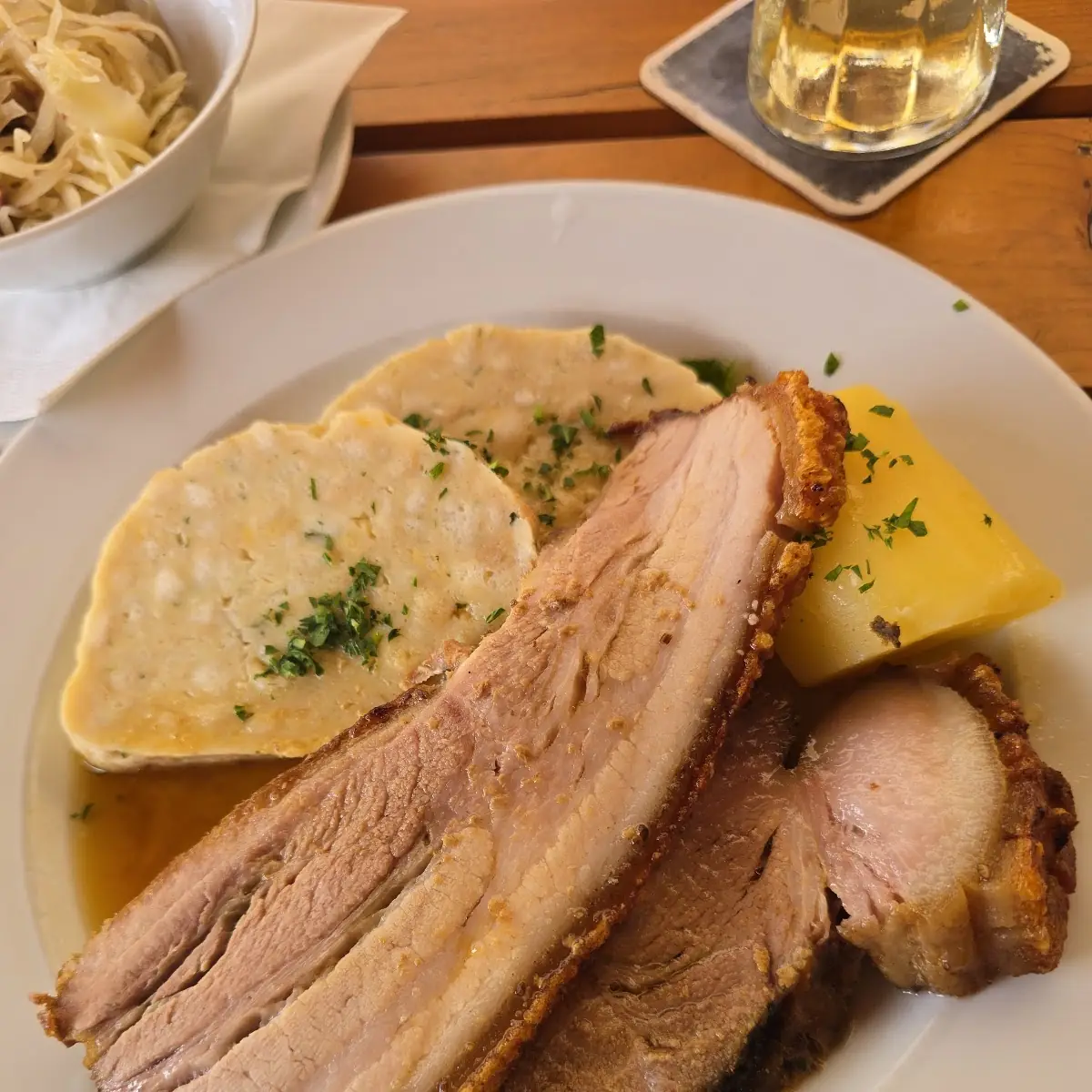 Essen und Trinken, Mostheuriger Mayr zu Hörling