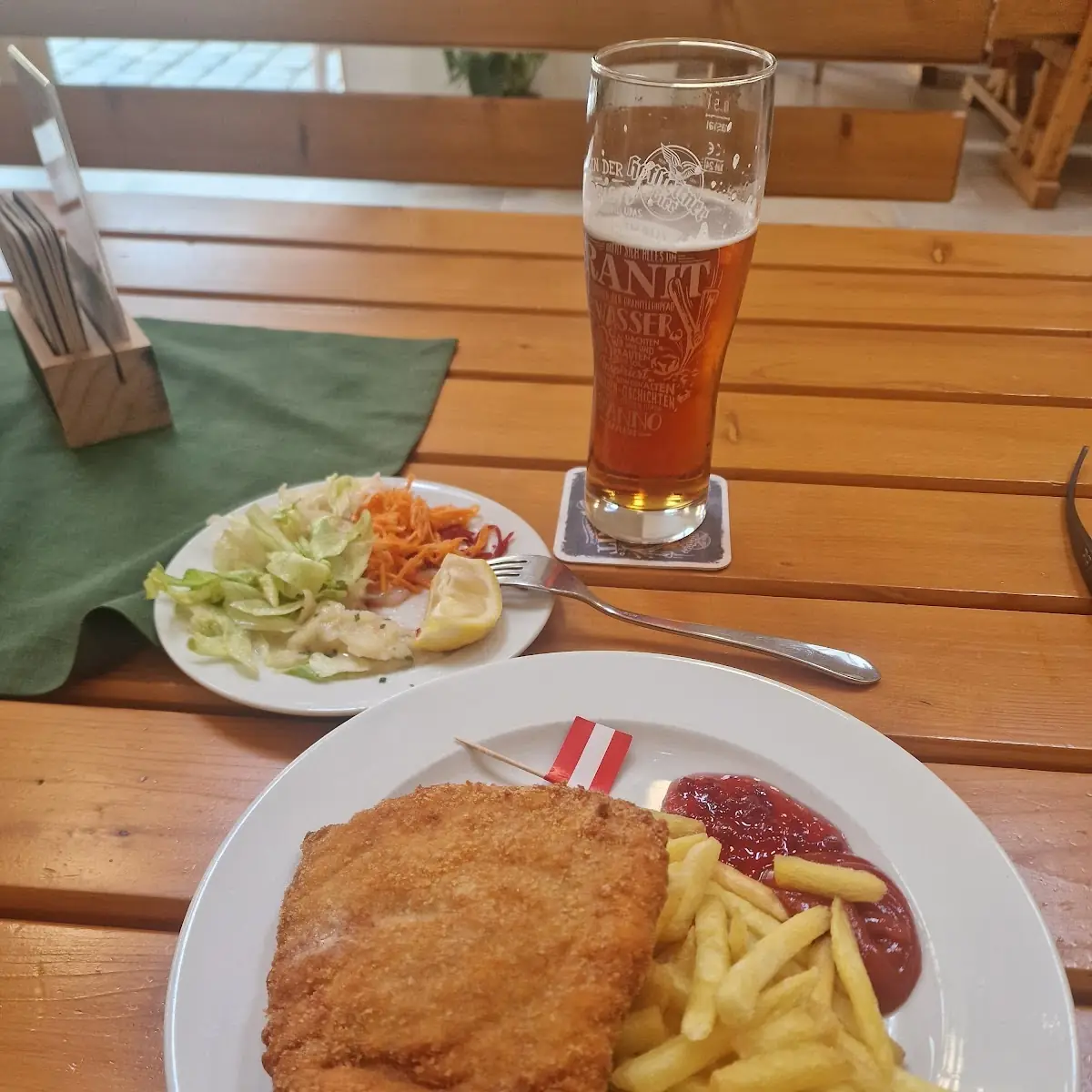 Essen und Trinken, Mostheuriger Mayr zu Hörling