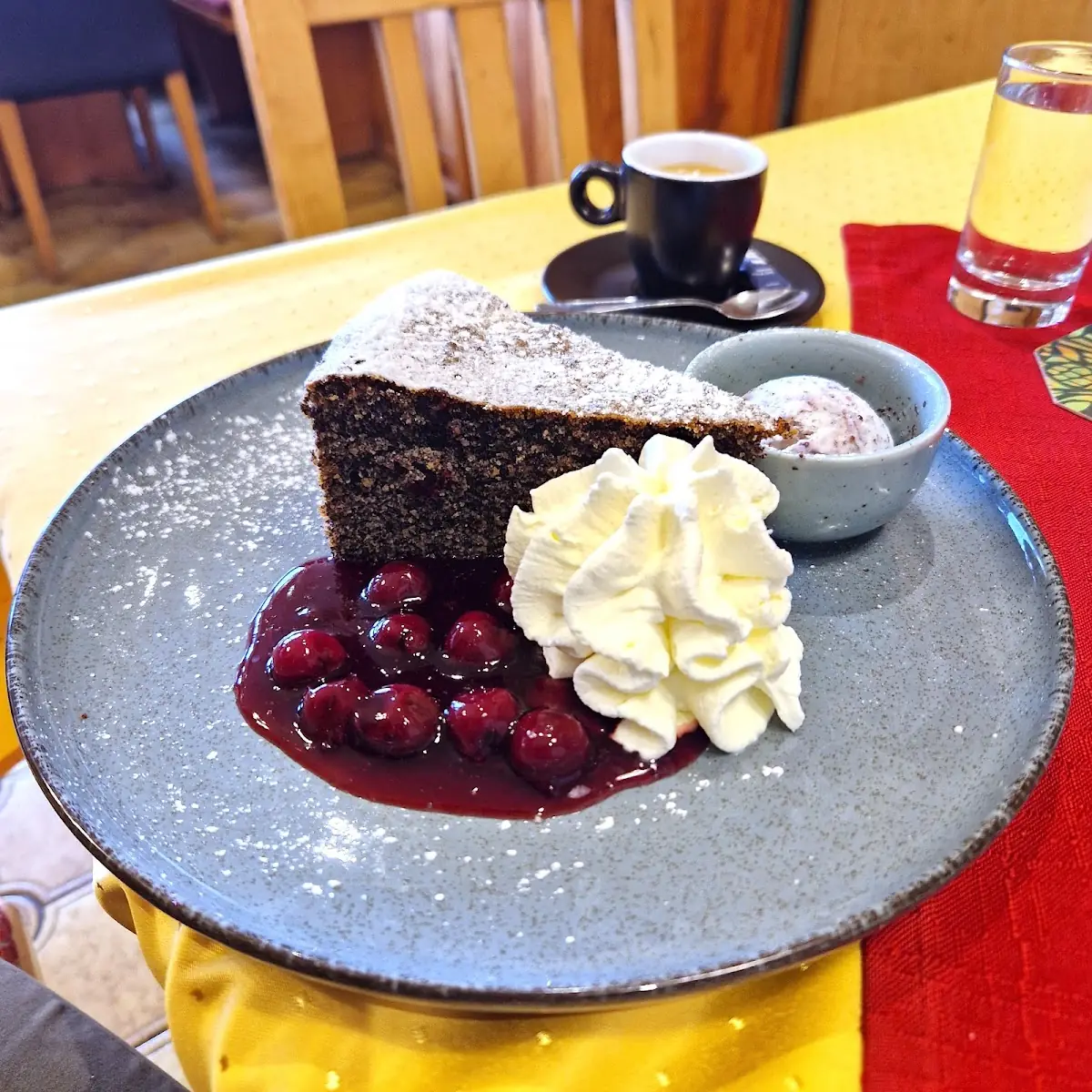 Essen und Trinken photo 7