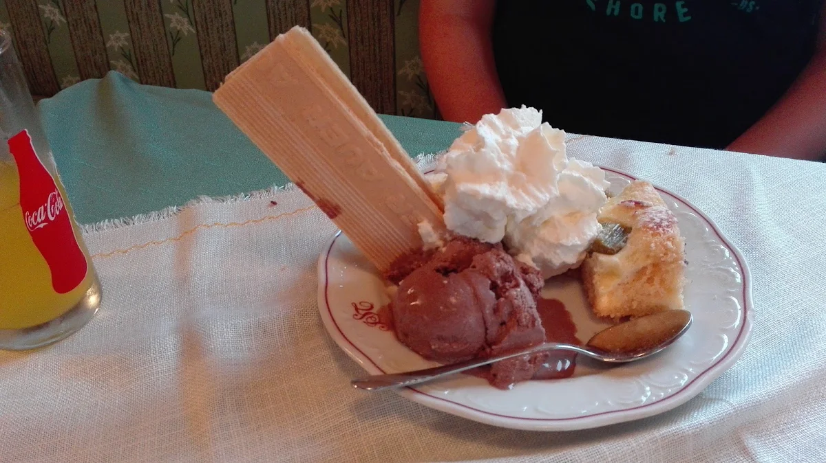 Essen und Trinken photo 3