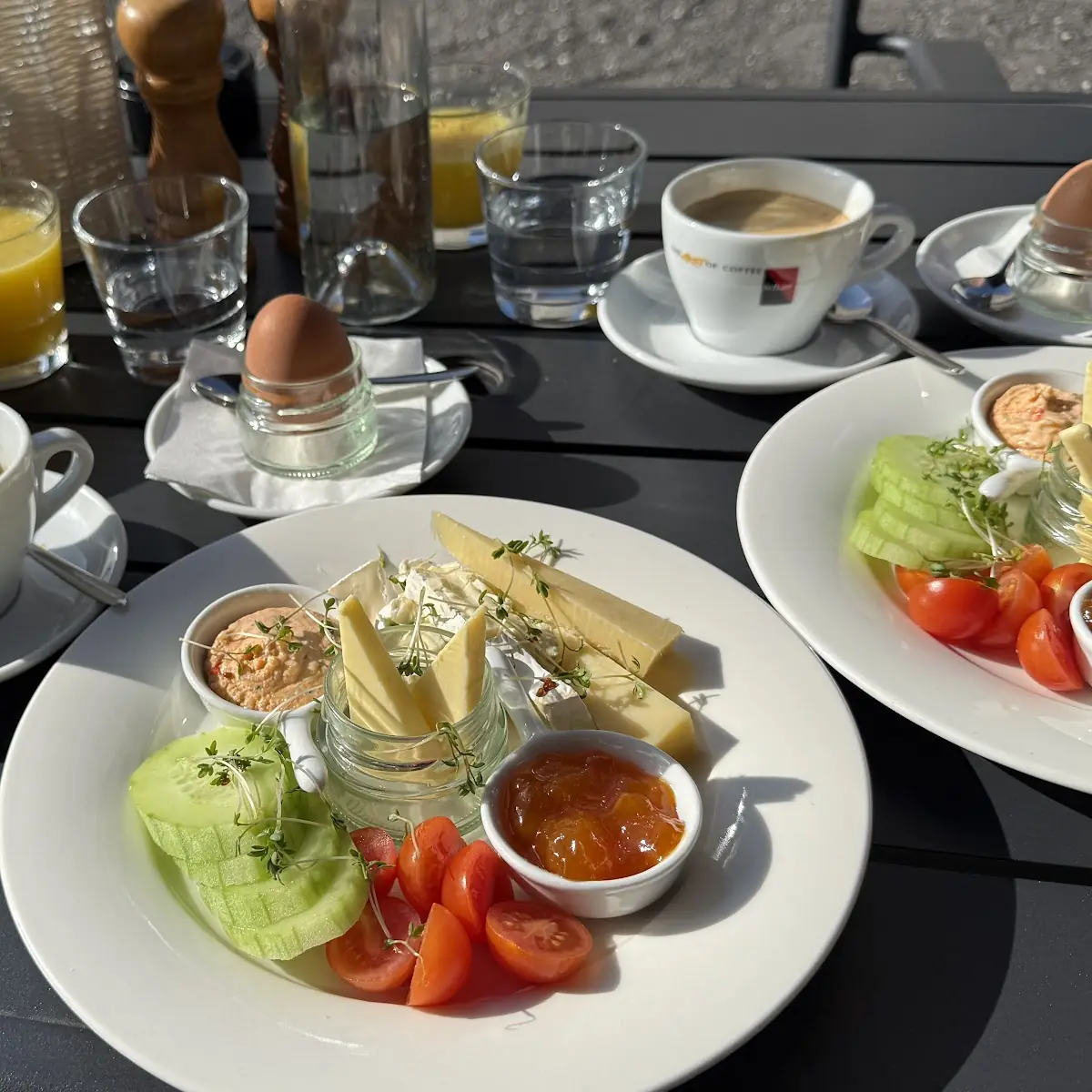 Essen und Trinken photo 1