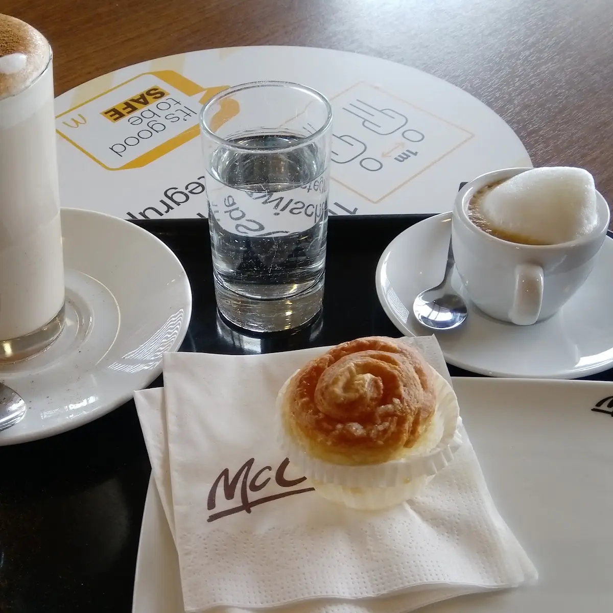 Essen und Trinken photo 1