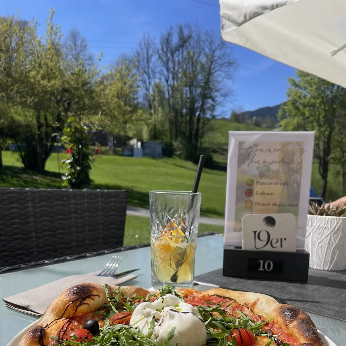 Essen und Trinken photo 2