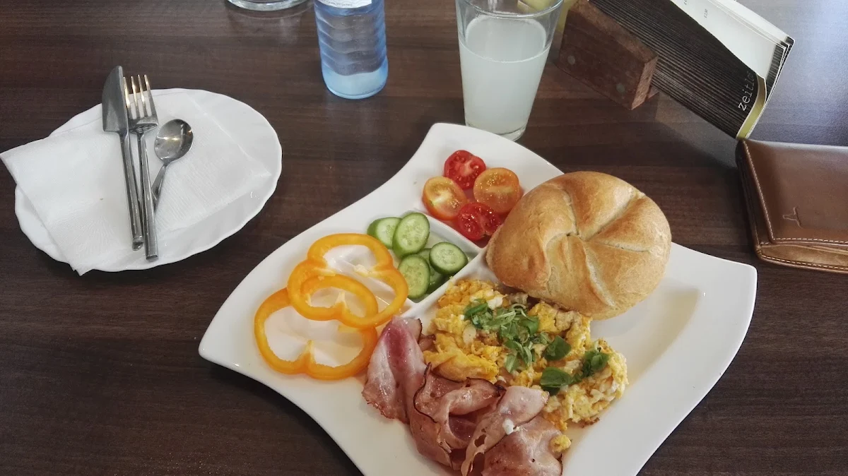 Essen und Trinken photo 2