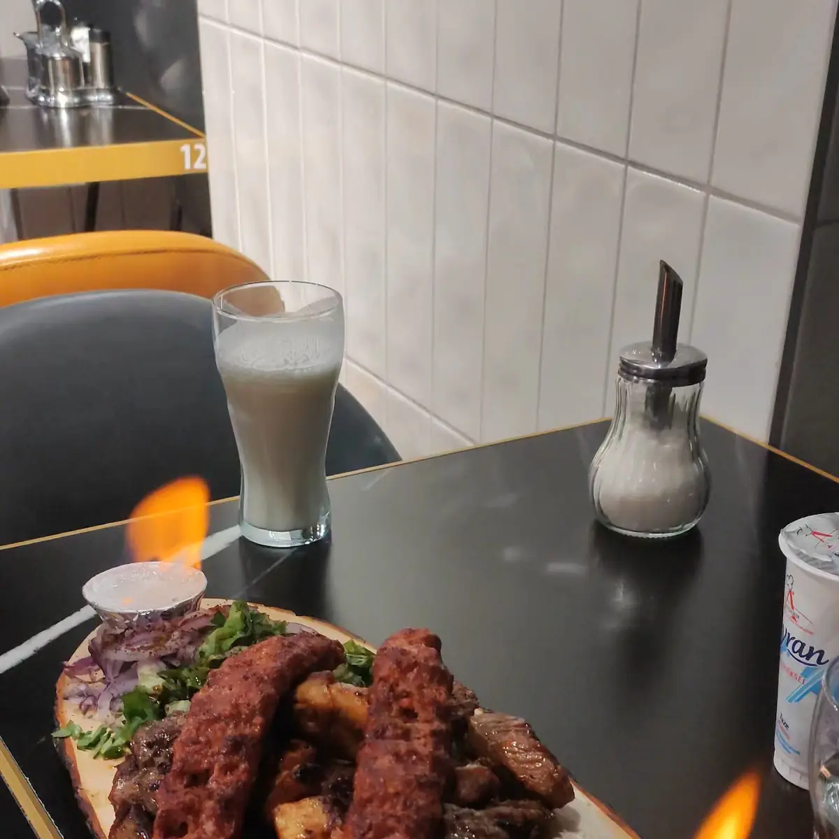 Essen und Trinken photo 2