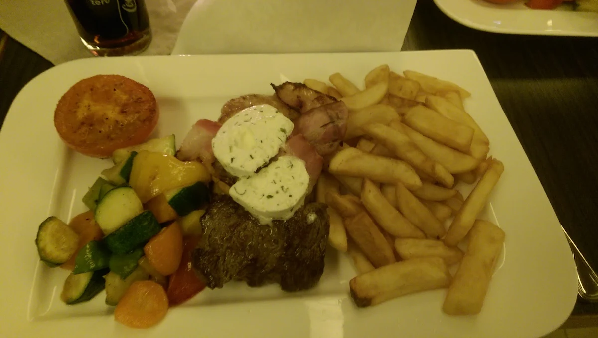 Essen und Trinken photo 2