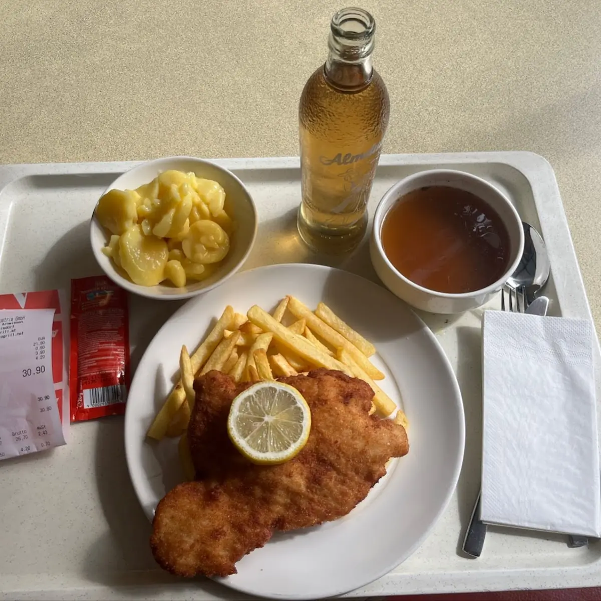 Essen und Trinken photo 1