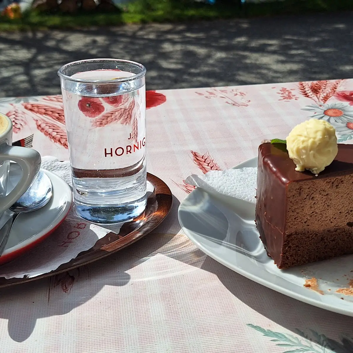 Essen und Trinken photo 4