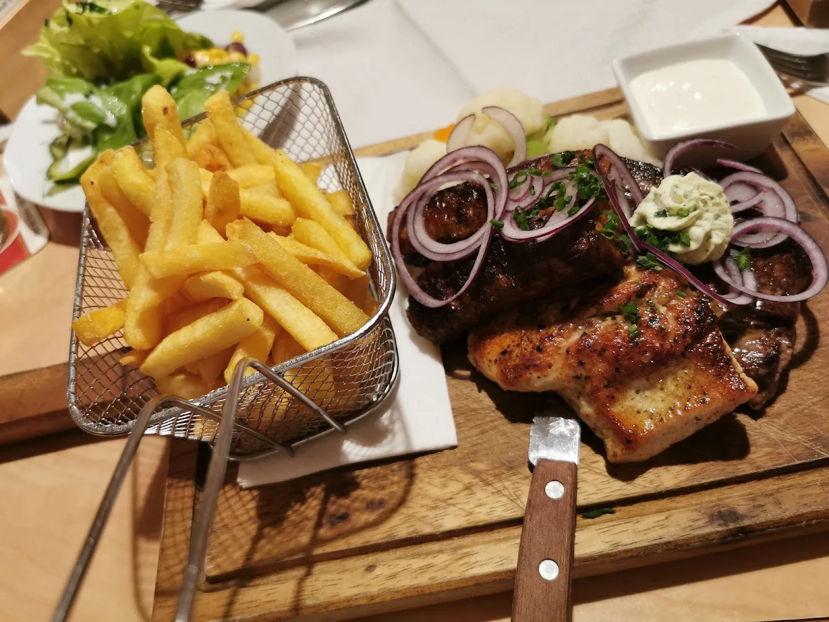 Essen und Trinken photo 3