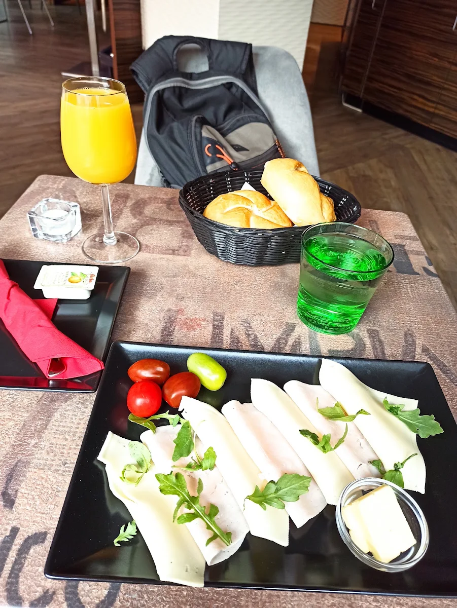 Essen und Trinken photo 3