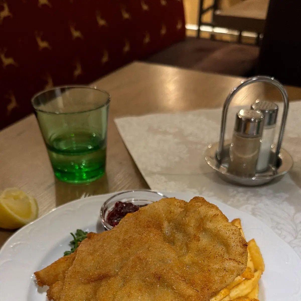 Essen und Trinken, Dorfstubn Jochberg - Zimmer und Restaurant