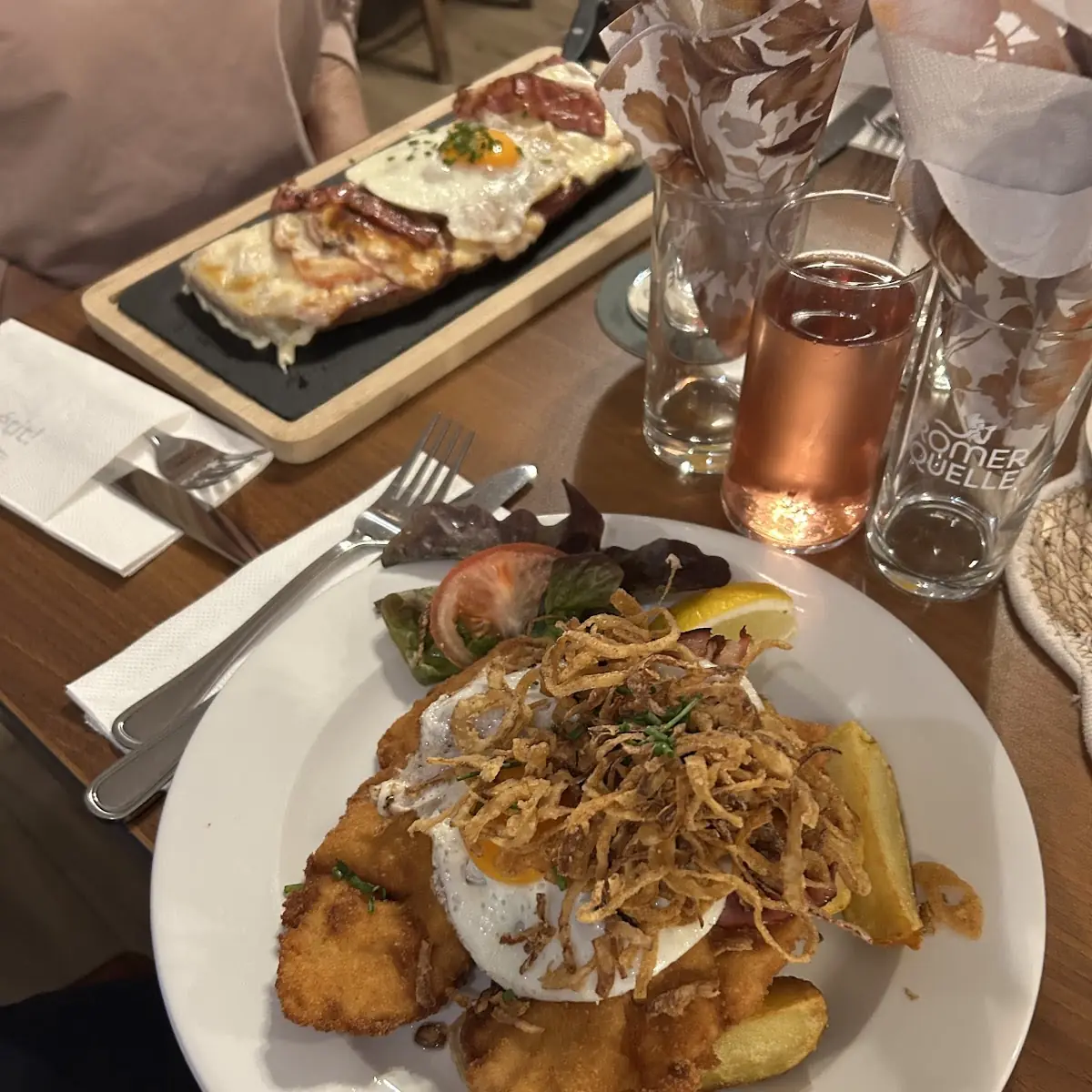 Essen und Trinken photo 2