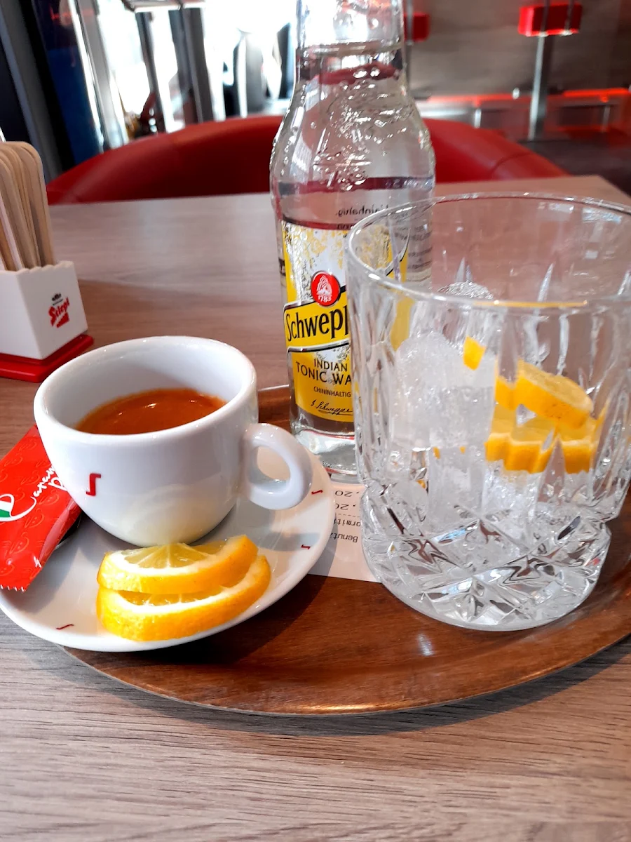 Essen und Trinken photo 8