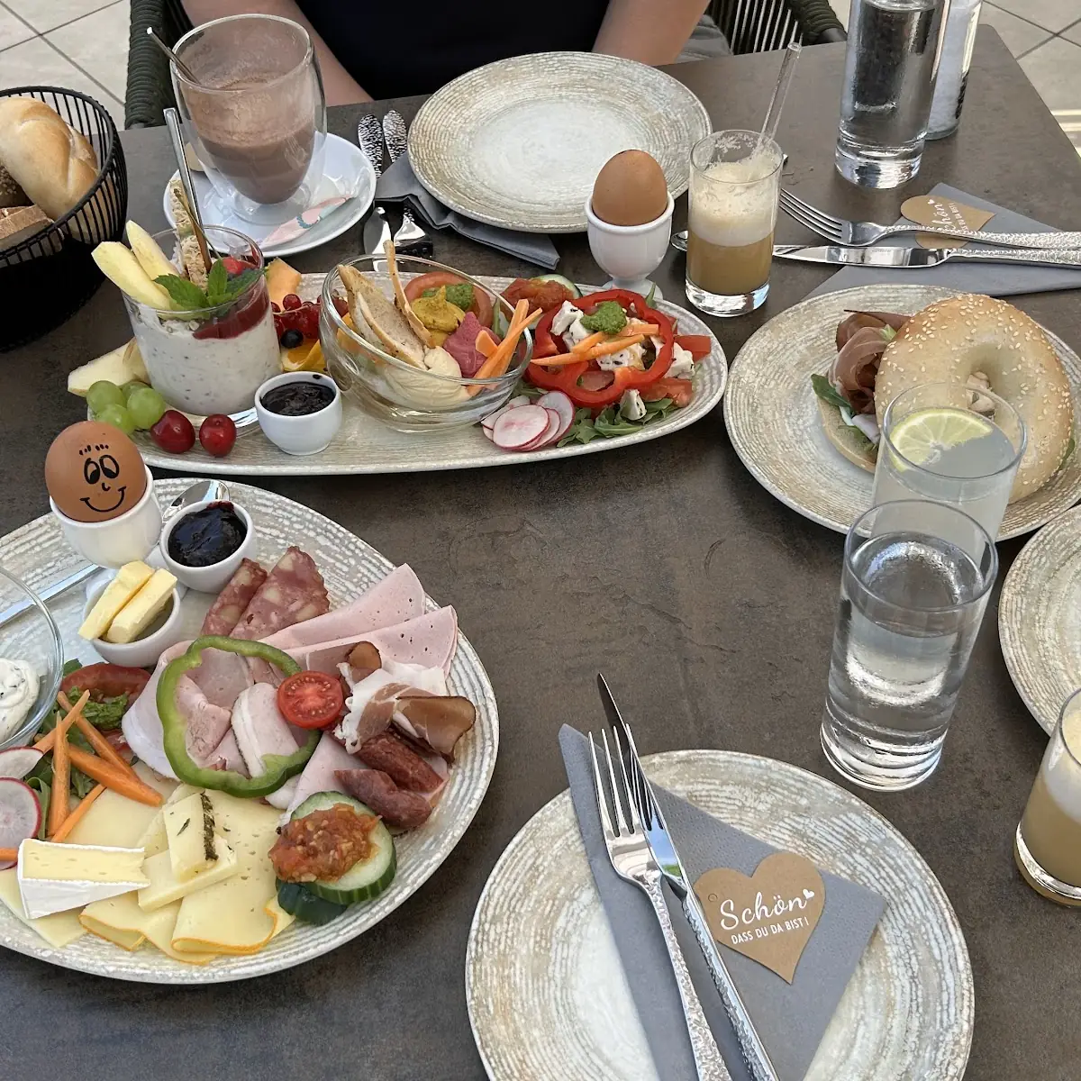 Essen und Trinken photo 2