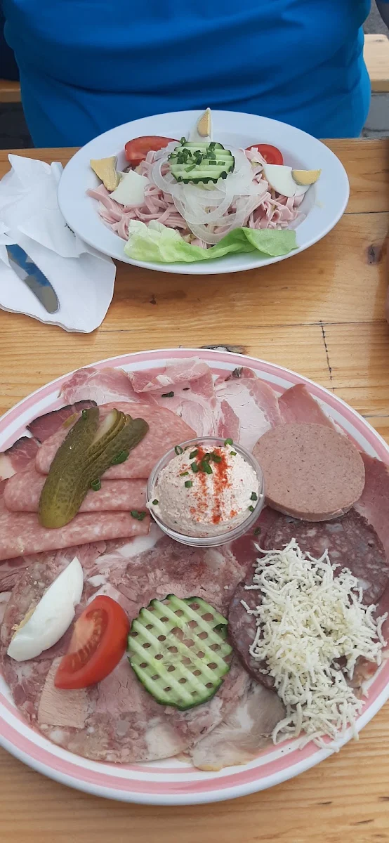 Essen und Trinken photo 2