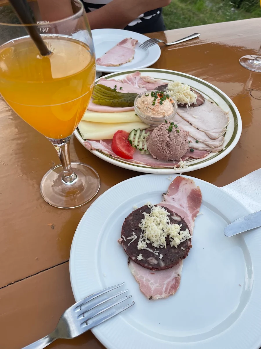 Essen und Trinken photo 3