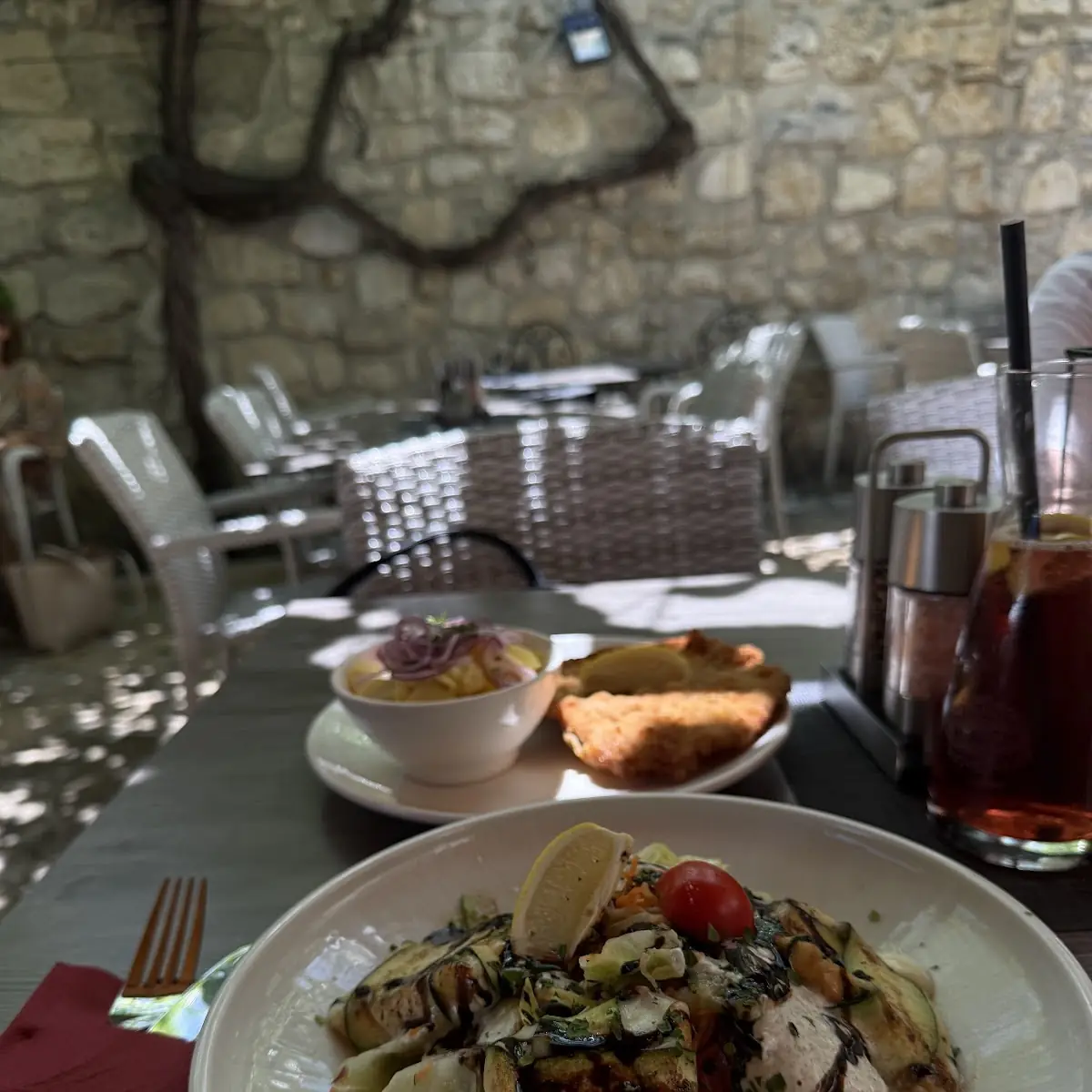 Essen und Trinken photo 2