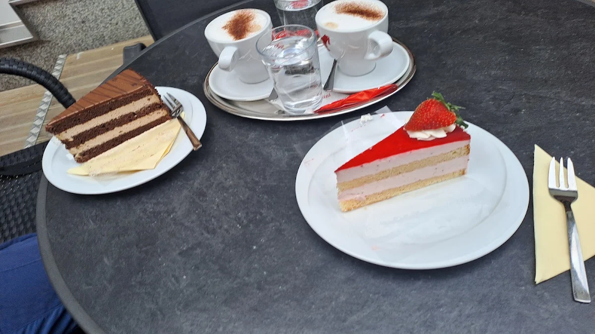 Essen und Trinken photo 3