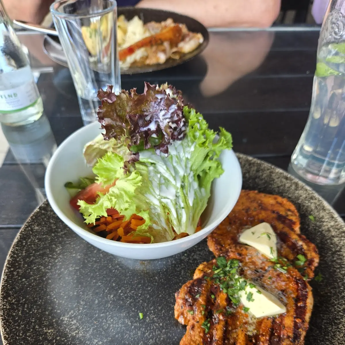 Essen und Trinken photo 3