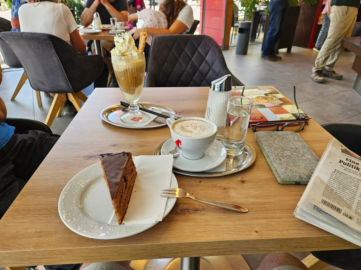 Essen und Trinken photo 1